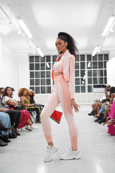 Trois Pink Seamless Leggings