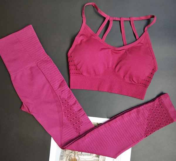 Ketana Burgundy Seamless Sports Bra